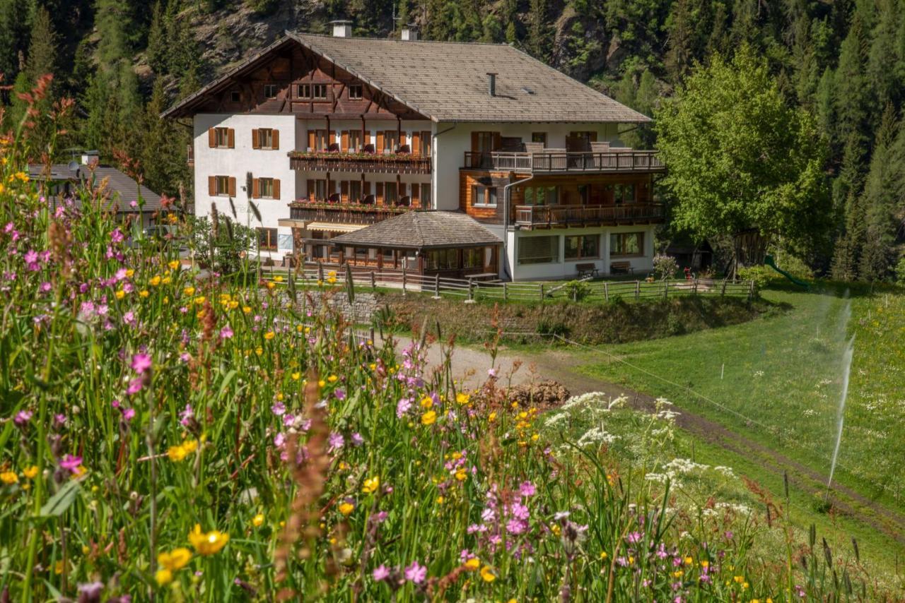 Hotel Ultnerhof Santa Gertrude Luaran gambar